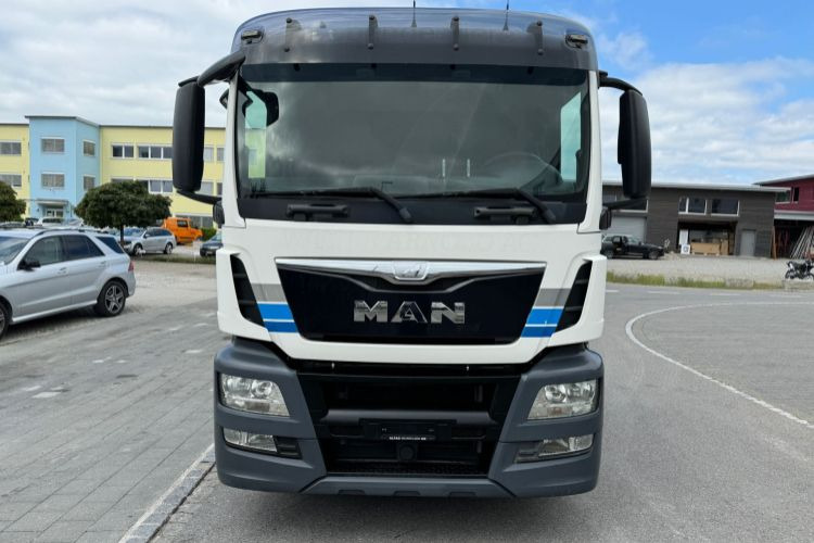 MAN TGS 26.440 6x2 Chassis - Вантажівка шасі: фото 2 MAN TGS 26.440 6x2 Chassis - Вантажівка шасі: фото 2