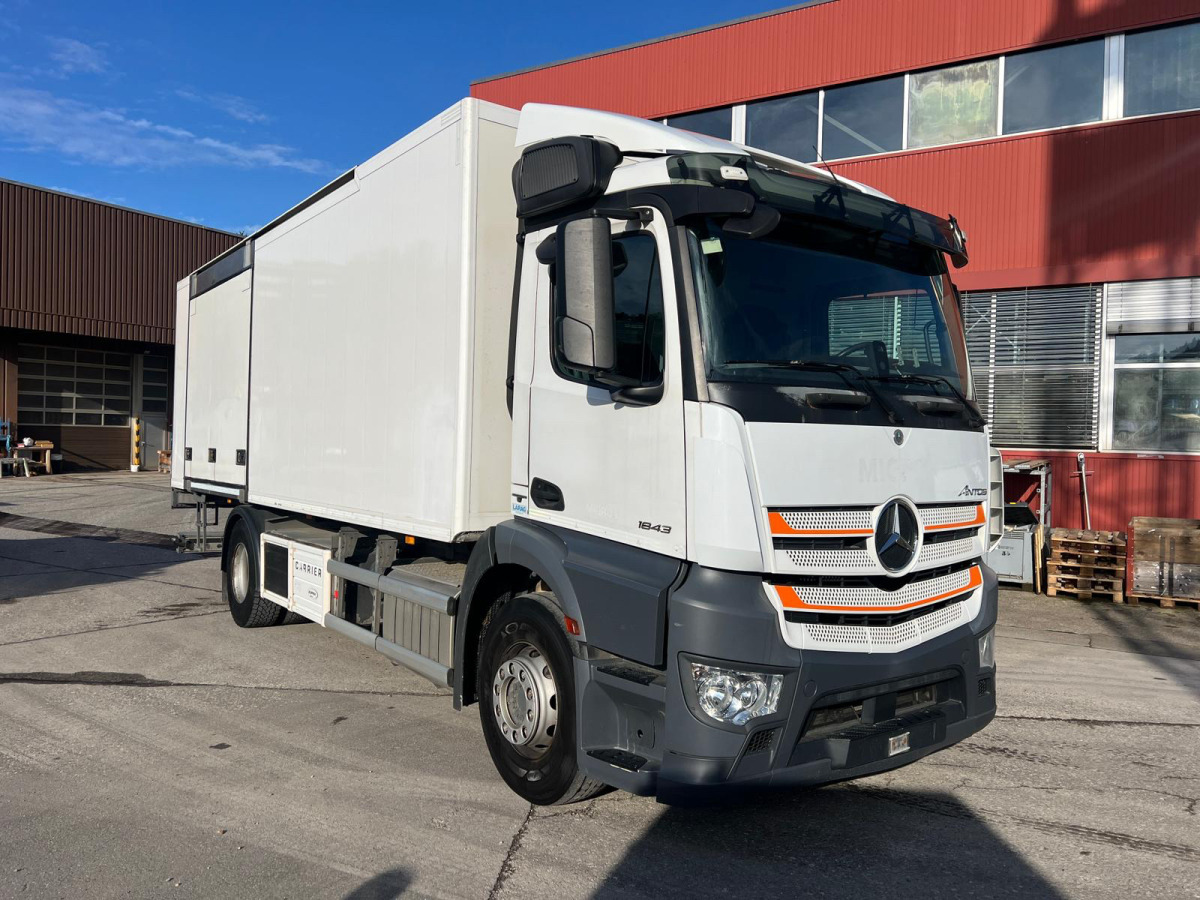 MERCEDES 4x Antos 1843 4x2 Kühler - Рефрижератор вантажівка: фото 3 MERCEDES 4x Antos 1843 4x2 Kühler - Рефрижератор вантажівка: фото 3