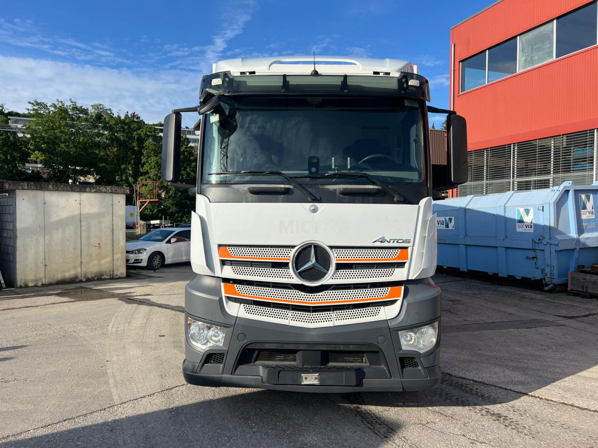MERCEDES 4x Antos 1843 4x2 Kühler - Рефрижератор вантажівка: фото 2 MERCEDES 4x Antos 1843 4x2 Kühler - Рефрижератор вантажівка: фото 2