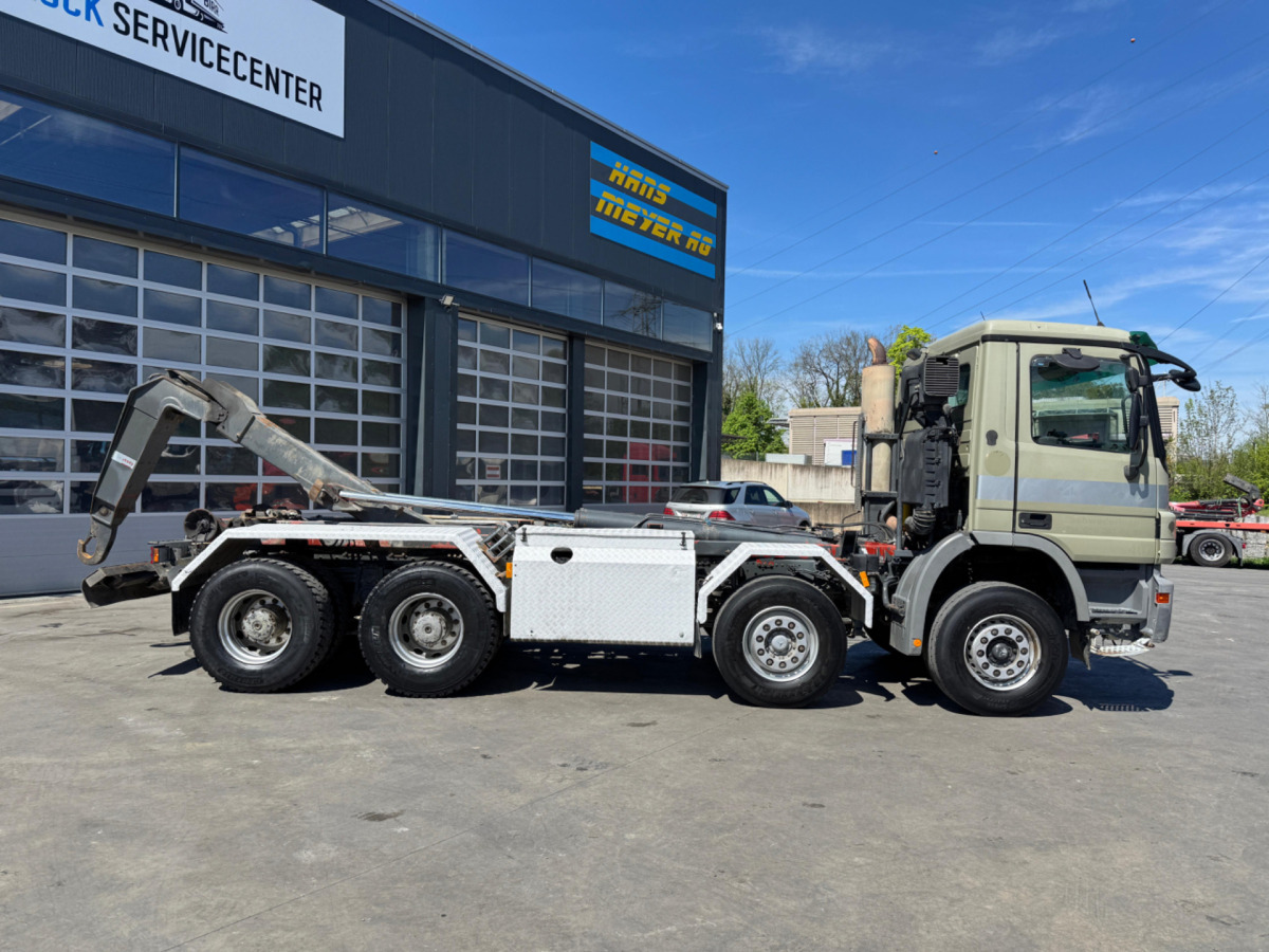 MERCEDES Actros 3244 8x4 Hiab 26T AHK - Гаковий мультиліфт вантажівка: фото 3 MERCEDES Actros 3244 8x4 Hiab 26T AHK - Гаковий мультиліфт вантажівка: фото 3