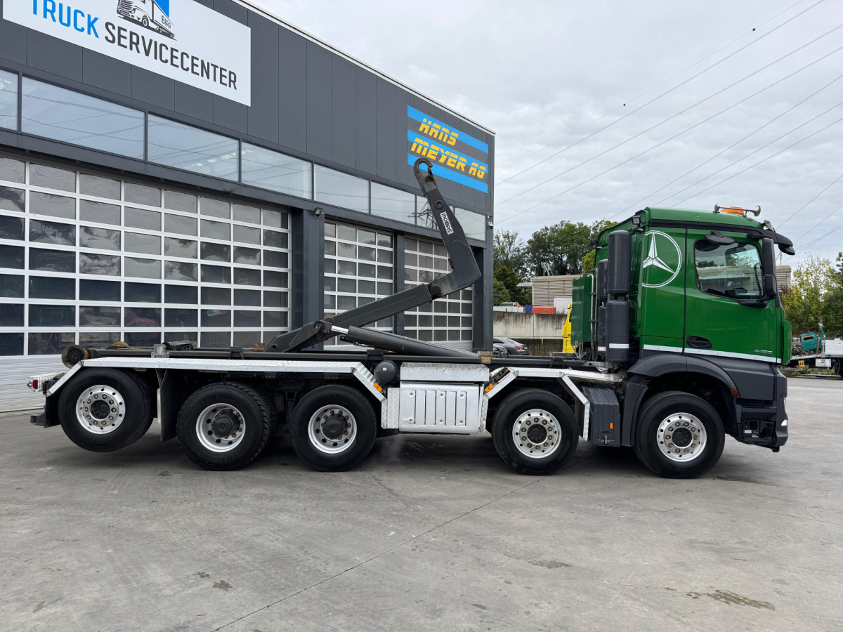 MERCEDES Arocs 4453 10x4 Mobas - Гаковий мультиліфт вантажівка: фото 4 MERCEDES Arocs 4453 10x4 Mobas - Гаковий мультиліфт вантажівка: фото 4