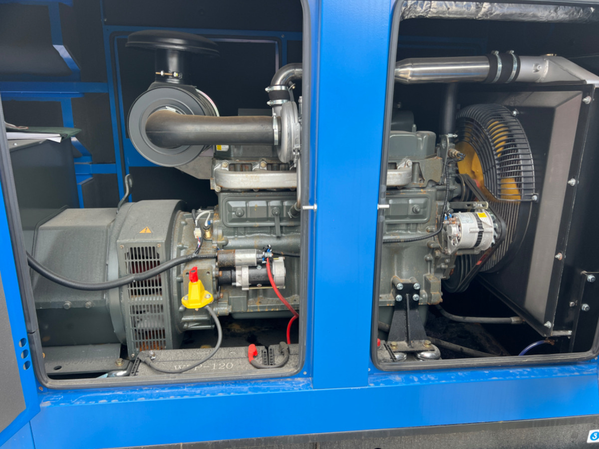 Marke Field Energy 140KVA/110KVA - Електричний генератор: фото 4 Marke Field Energy 140KVA/110KVA - Електричний генератор: фото 4