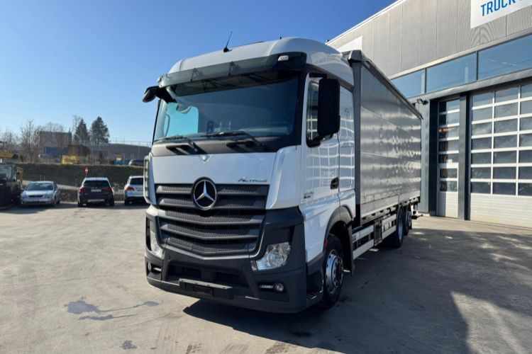 Mercedes-Benz Actros 2545 6x2 - Тентована вантажівка: фото 1 Mercedes-Benz Actros 2545 6x2 - Тентована вантажівка: фото 1