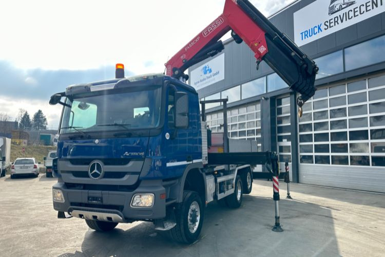Mercedes-Benz Actros 2648 6x4/4 Fassi455 SZM/Pritsche - Вантажівка з маніпулятором, Бортова вантажівка/ Платформа: фото 2 Mercedes-Benz Actros 2648 6x4/4 Fassi455 SZM/Pritsche - Вантажівка з маніпулятором, Бортова вантажівка/ Платформа: фото 2