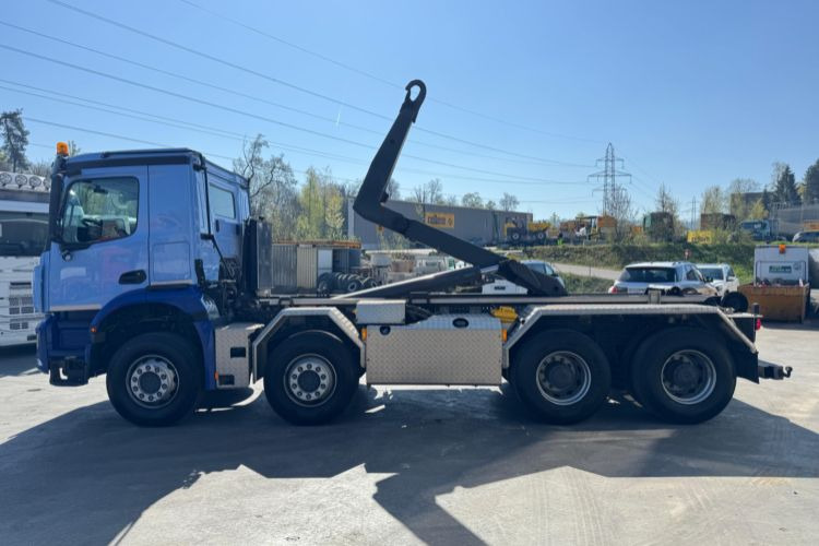 Гаковий мультиліфт вантажівка Mercedes-Benz Arocs 3246 Trösch Abroll 8x4: фото 8
