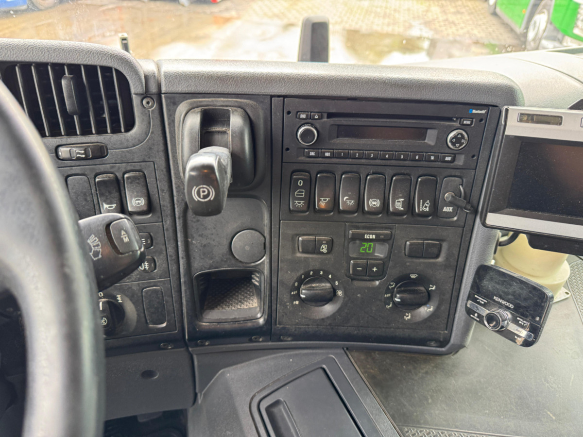 Вантажівка цистерна SCANIA P450 4x2 Jansky 10500: фото 18