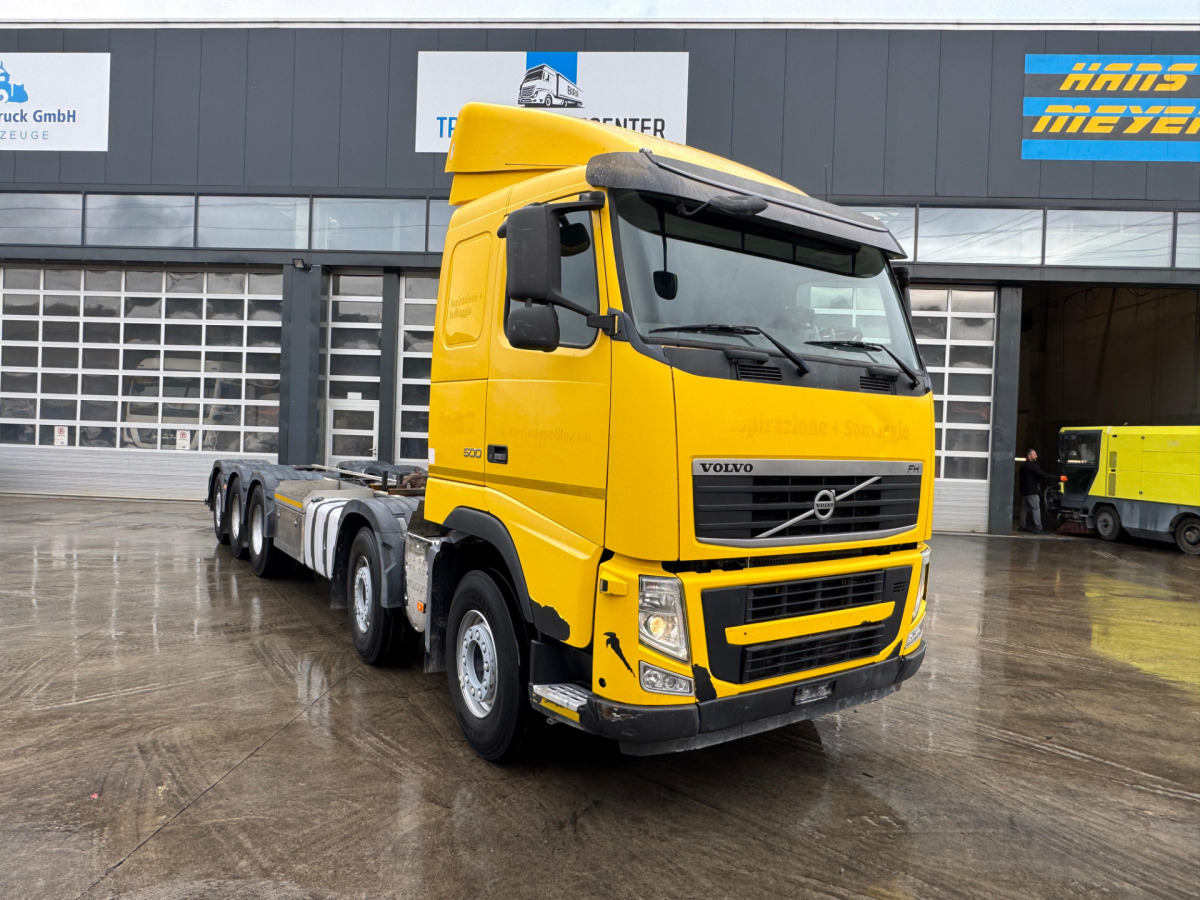 VOLVO FH-500 10x4 - Вантажівка шасі: фото 3 VOLVO FH-500 10x4 - Вантажівка шасі: фото 3