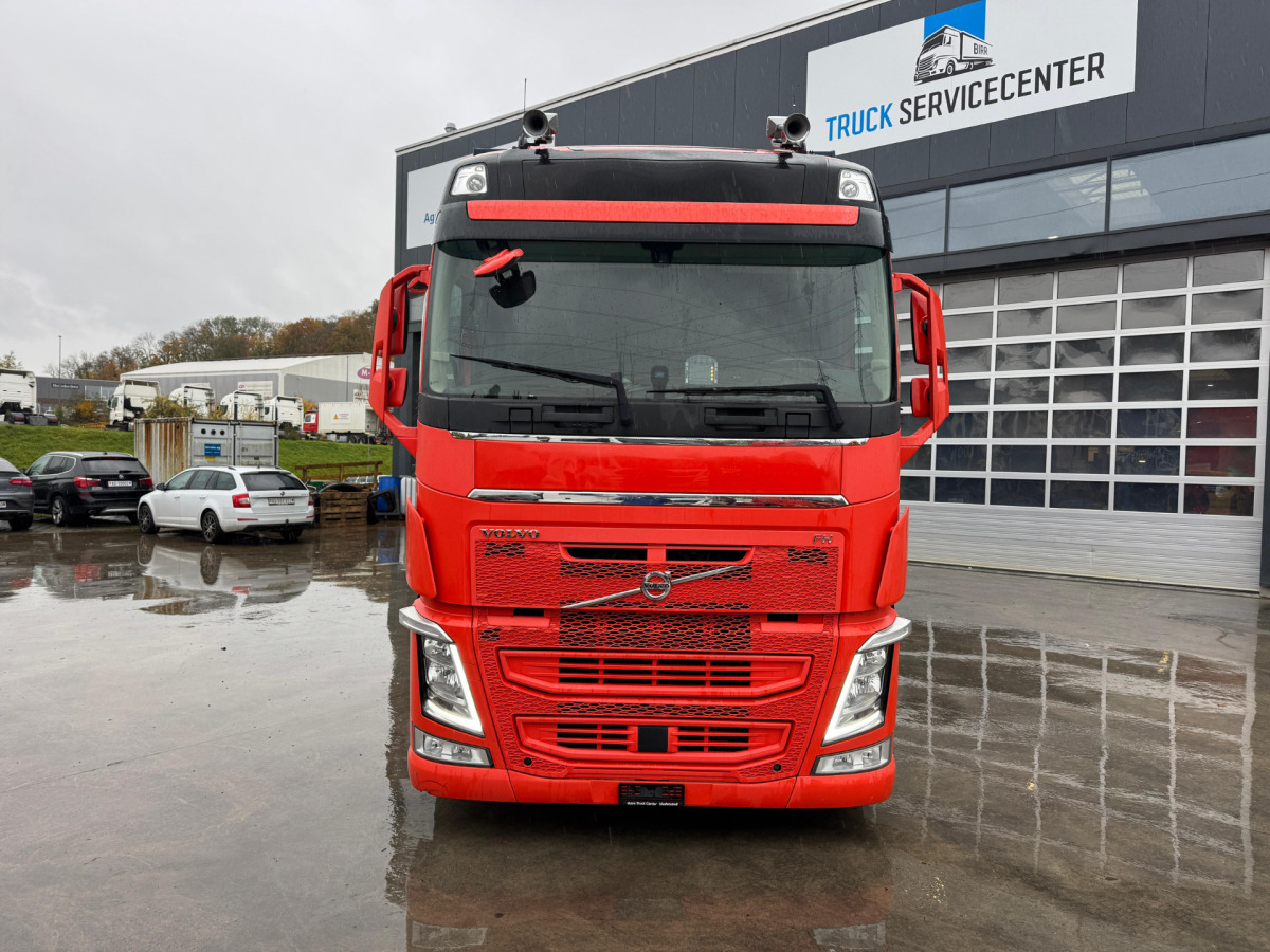 VOLVO FH-500 4x2 3-Meter Innenhöhe - Тентована вантажівка: фото 2 VOLVO FH-500 4x2 3-Meter Innenhöhe - Тентована вантажівка: фото 2