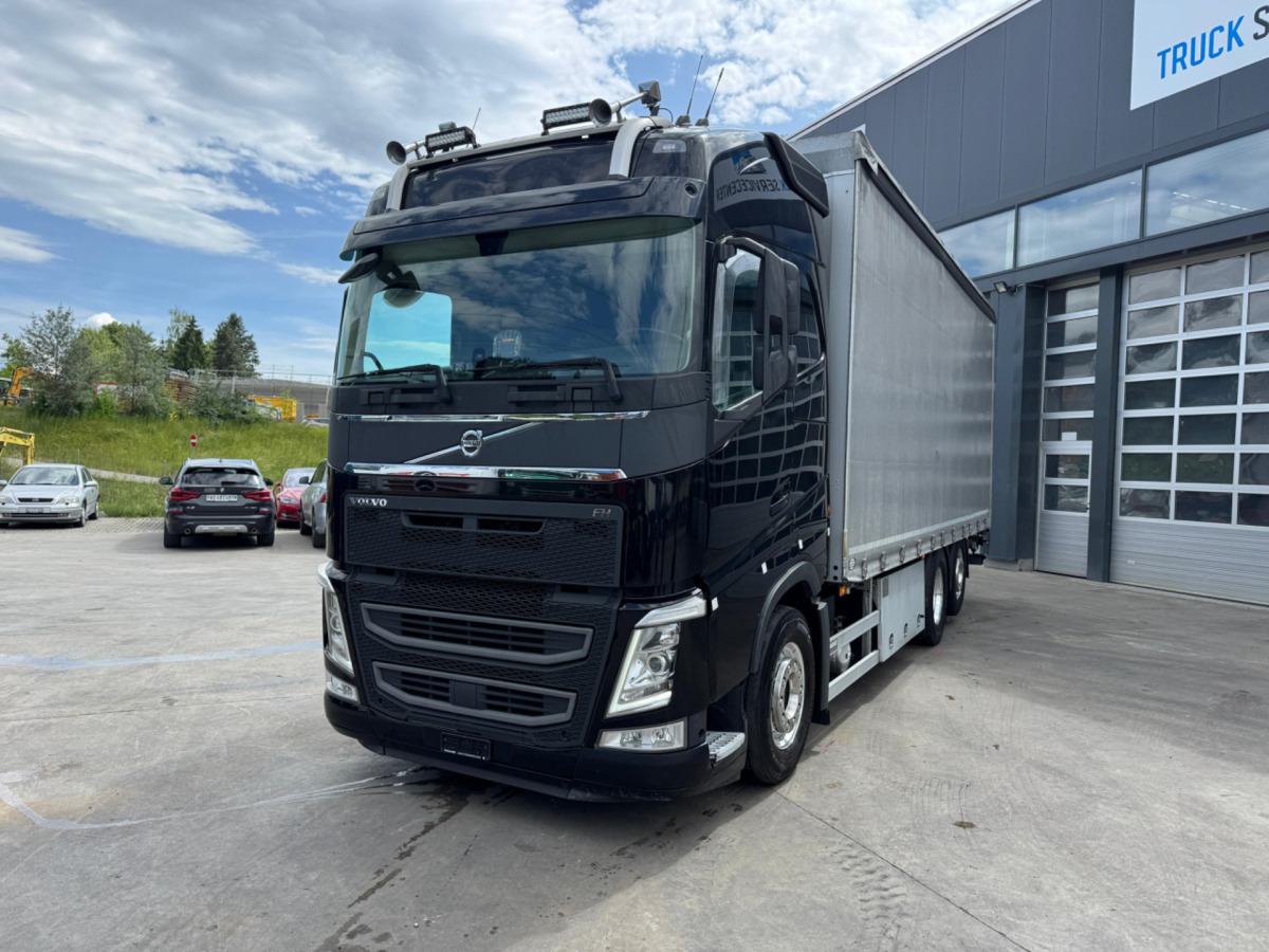 VOLVO FH-540 6x2 - Тентована вантажівка: фото 1 VOLVO FH-540 6x2 - Тентована вантажівка: фото 1