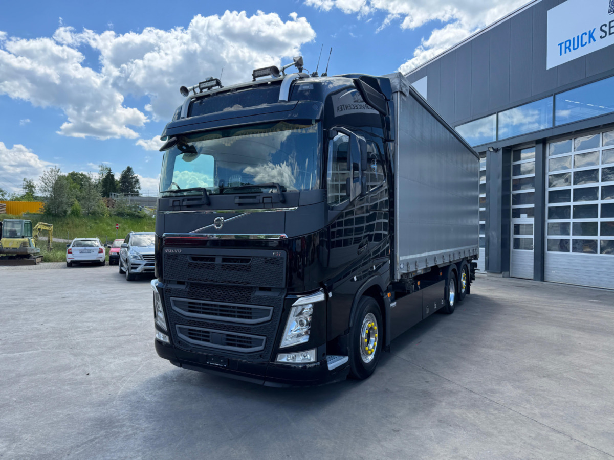 VOLVO FH-540 6x2 - Тентована вантажівка: фото 1 VOLVO FH-540 6x2 - Тентована вантажівка: фото 1