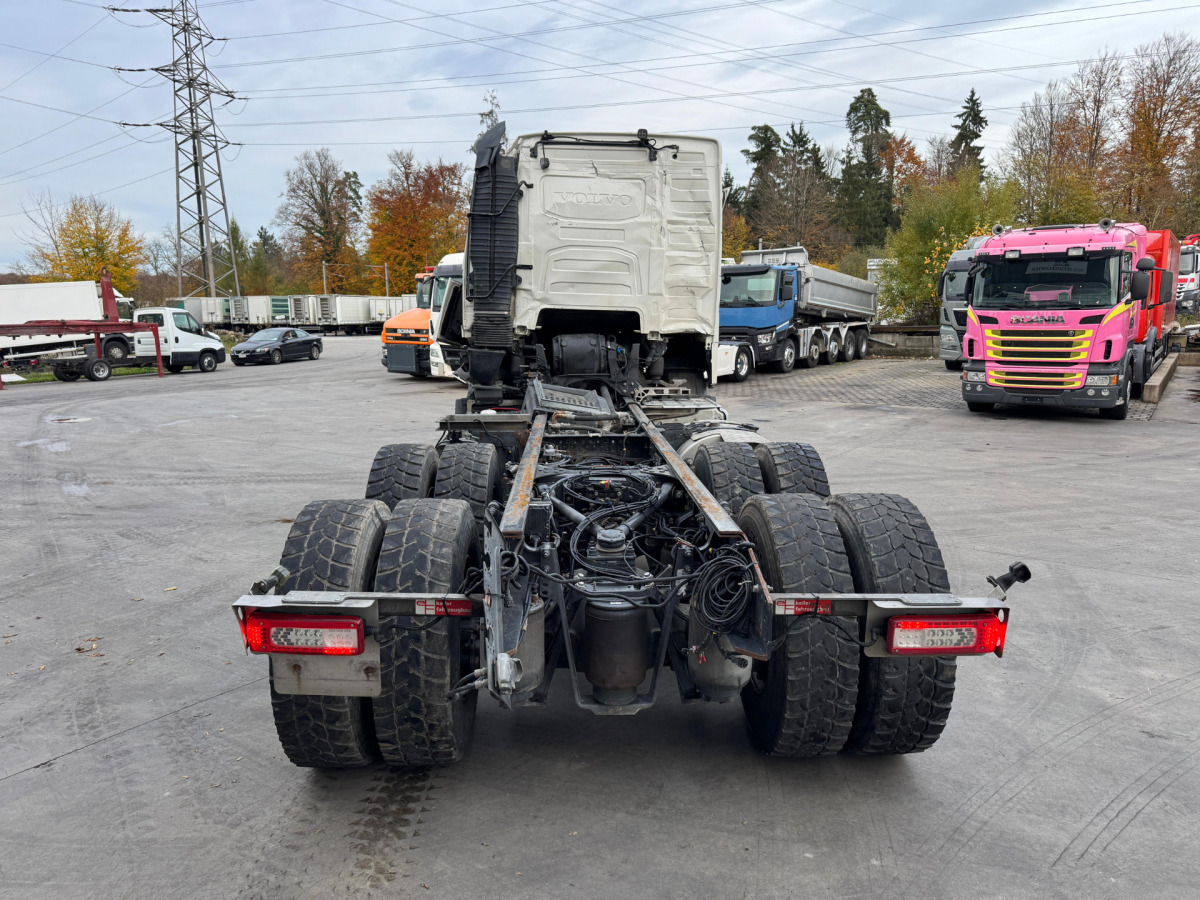 Вантажівка шасі VOLVO FH16-650 6x6 X-Track Unfall: фото 6