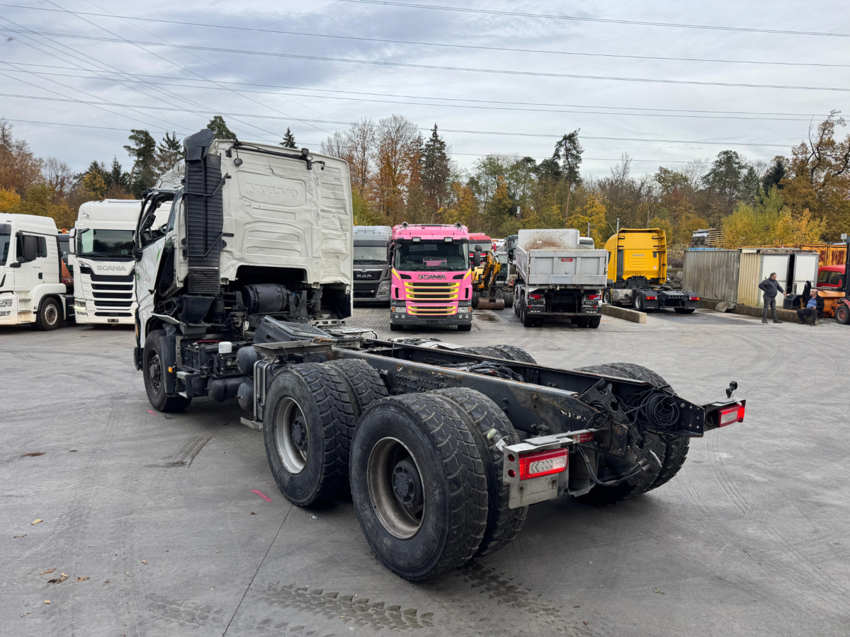 Вантажівка шасі VOLVO FH16-650 6x6 X-Track Unfall: фото 7