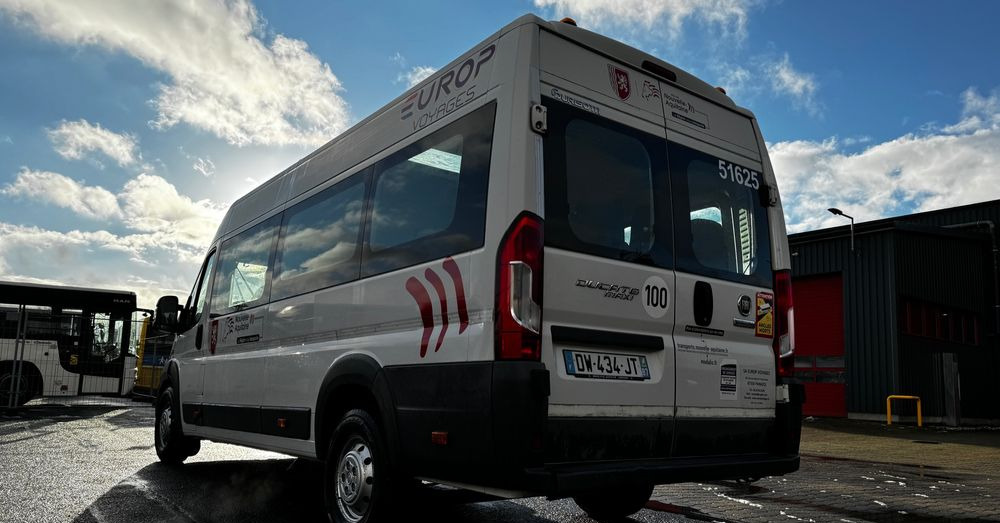Fiat Ducato / 17 miejsc / EURO 6/ IGŁA !!!/ Cena:75000 zł netto - Мікроавтобус, Пасажирський фургон: фото 4 Fiat Ducato / 17 miejsc / EURO 6/ IGŁA !!!/ Cena:75000 zł netto - Мікроавтобус, Пасажирський фургон: фото 4