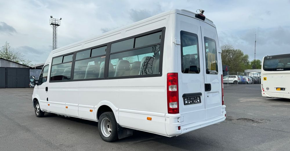 Irisbus Iveco Daily / 23 miejsca / Cena 87000 zł netto - Мікроавтобус, Пасажирський фургон: фото 3 Irisbus Iveco Daily / 23 miejsca / Cena 87000 zł netto - Мікроавтобус, Пасажирський фургон: фото 3