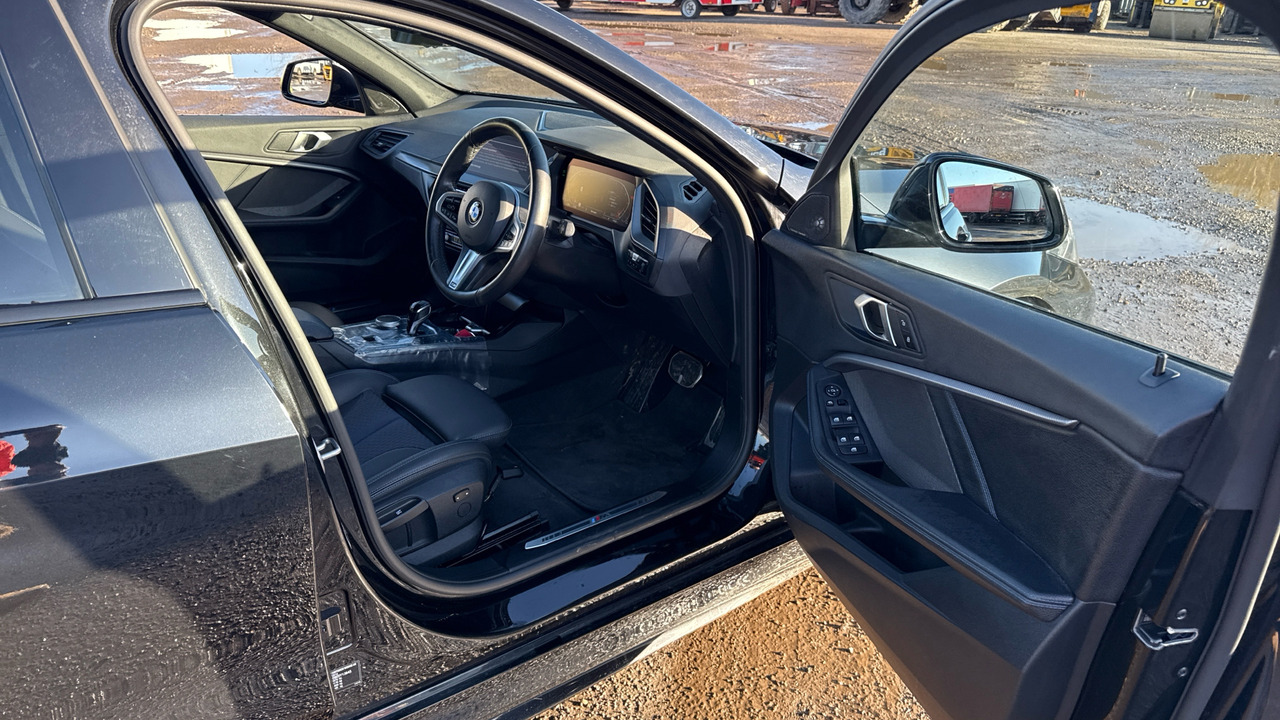 BMW 1 SERIES 118i M Sport - Хетчбек: фото 5 BMW 1 SERIES 118i M Sport - Хетчбек: фото 5