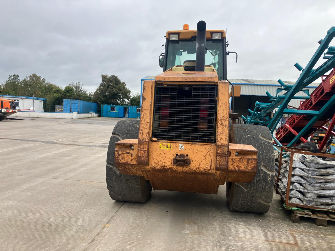 CASE 821C - Колісний навантажувач: фото 3 CASE 821C - Колісний навантажувач: фото 3