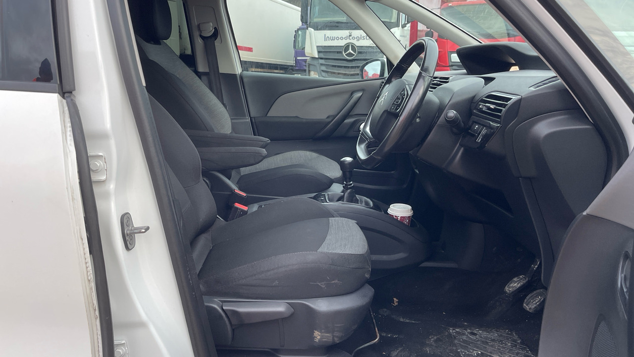 CITROEN GRAND C4 PICASSO 1.6 BLUE HDI 100PS - Легковий автомобіль: фото 5 CITROEN GRAND C4 PICASSO 1.6 BLUE HDI 100PS - Легковий автомобіль: фото 5