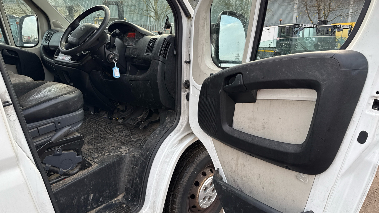 CITROEN RELAY 35 2.2 HDi H1 130ps - Суцільнометалевий фургон: фото 5 CITROEN RELAY 35 2.2 HDi H1 130ps - Суцільнометалевий фургон: фото 5