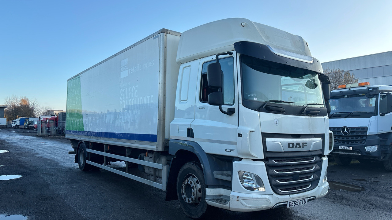 DAF CF 260 - Вантажівка з закритим кузовом: фото 1 DAF CF 260 - Вантажівка з закритим кузовом: фото 1