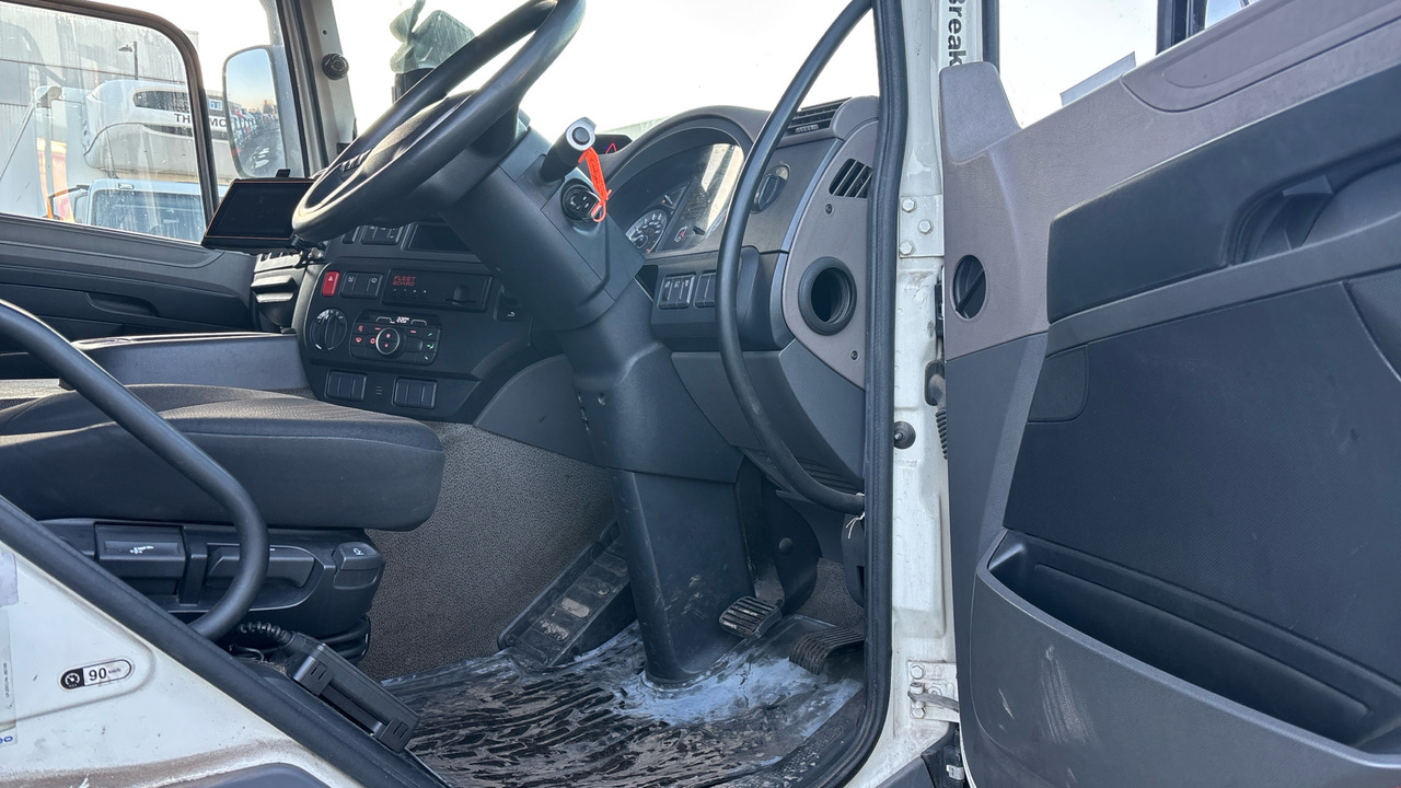 DAF CF 260 - Вантажівка з закритим кузовом: фото 5 DAF CF 260 - Вантажівка з закритим кузовом: фото 5