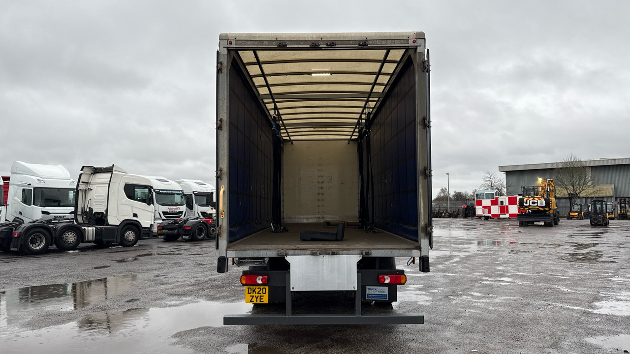 Тентована вантажівка DAF CF 260: фото 24