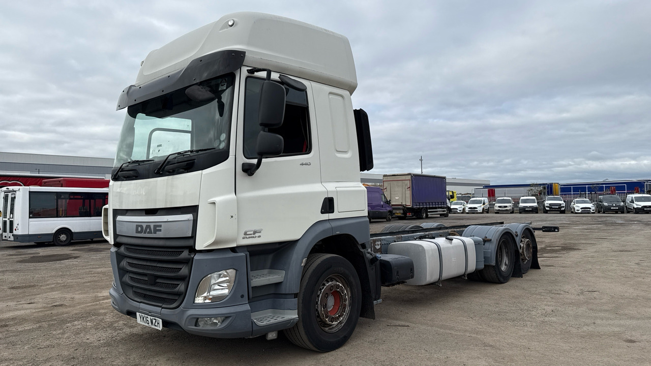 DAF CF 440 - Вантажівка шасі: фото 2 DAF CF 440 - Вантажівка шасі: фото 2