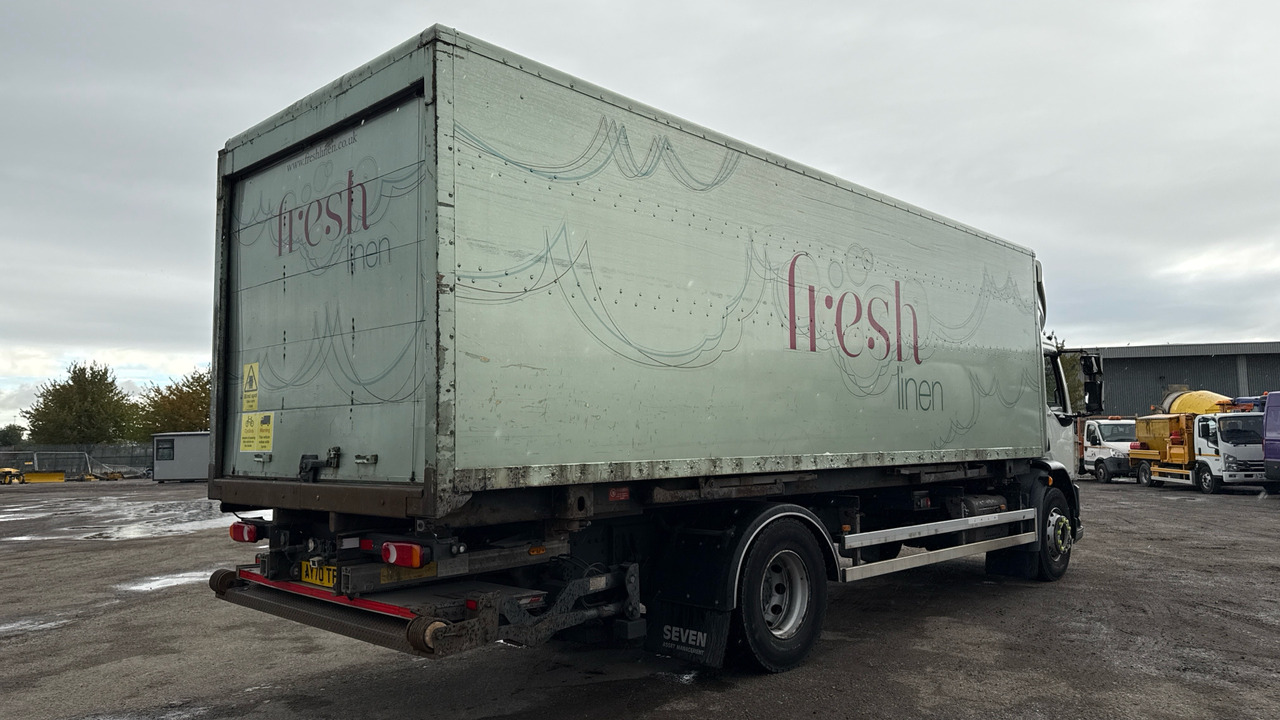 DAF LF 320 - Вантажівка з закритим кузовом: фото 4 DAF LF 320 - Вантажівка з закритим кузовом: фото 4