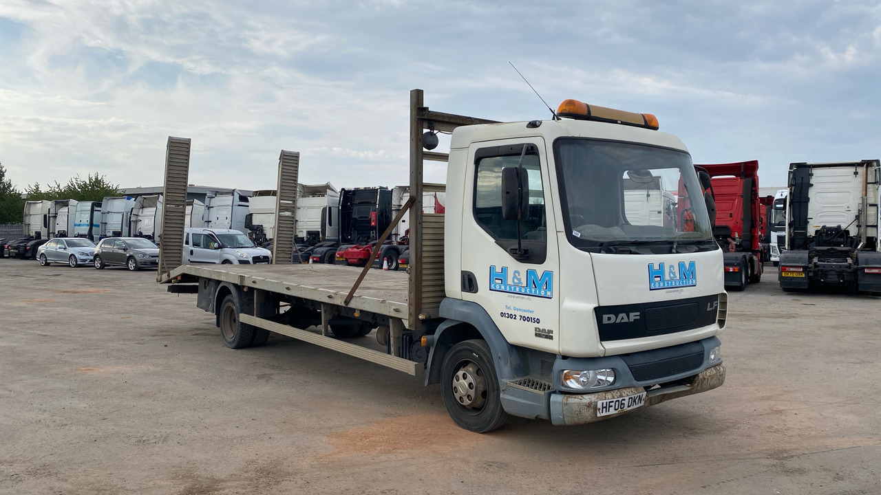 DAF LF 45.150 - Евакуатор: фото 1 DAF LF 45.150 - Евакуатор: фото 1