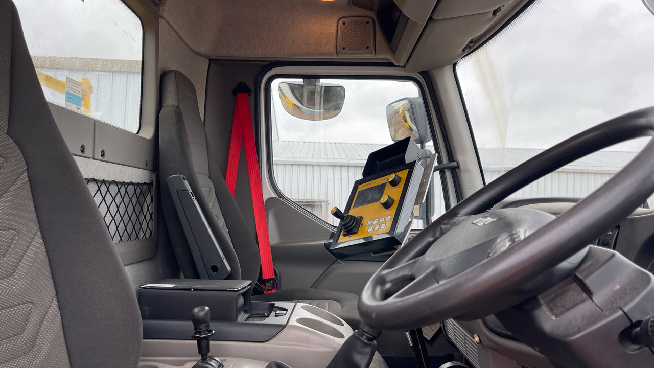 DAF LF 55.220 - Снігоприбиральна машина: фото 5 DAF LF 55.220 - Снігоприбиральна машина: фото 5