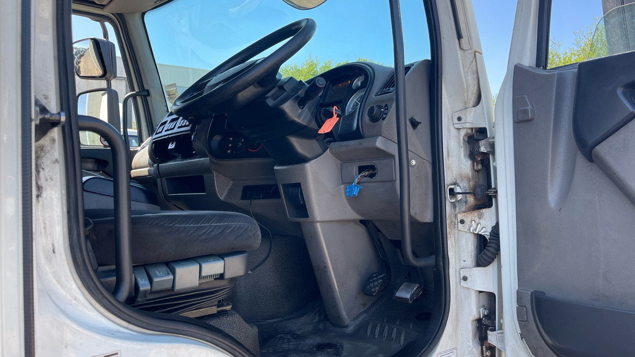 DAF LF 55.220 - Вантажівка з закритим кузовом: фото 5 DAF LF 55.220 - Вантажівка з закритим кузовом: фото 5