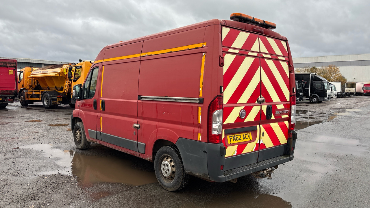 FIAT DUCATO 35 2.3 Multijet 130PS - Суцільнометалевий фургон: фото 4 FIAT DUCATO 35 2.3 Multijet 130PS - Суцільнометалевий фургон: фото 4