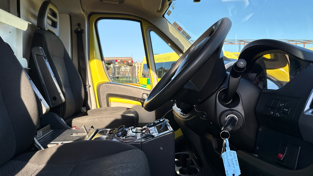 FIAT DUCATO 42 2.3 MULTIJET II - Карета швидкої допомоги: фото 5 FIAT DUCATO 42 2.3 MULTIJET II - Карета швидкої допомоги: фото 5