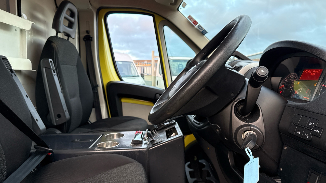 FIAT DUCATO 42 MULTIJET II - Карета швидкої допомоги: фото 5 FIAT DUCATO 42 MULTIJET II - Карета швидкої допомоги: фото 5