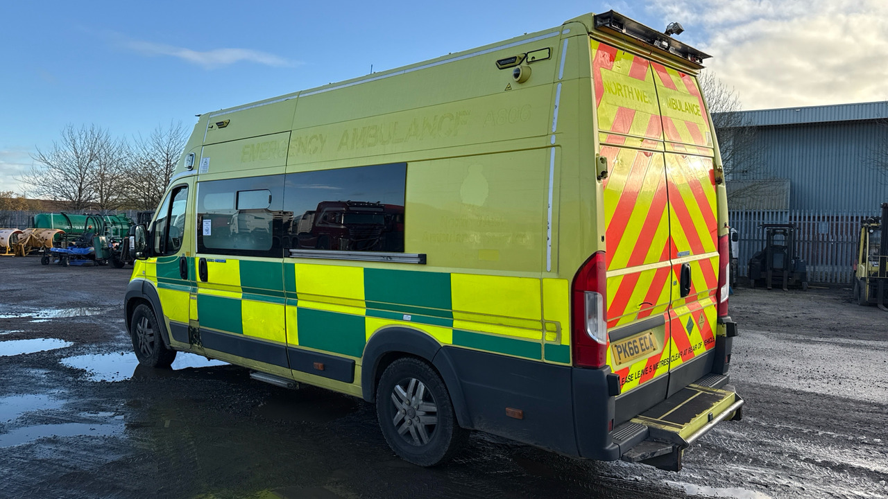 FIAT DUCATO 42 MULTIJET II - Карета швидкої допомоги: фото 3 FIAT DUCATO 42 MULTIJET II - Карета швидкої допомоги: фото 3