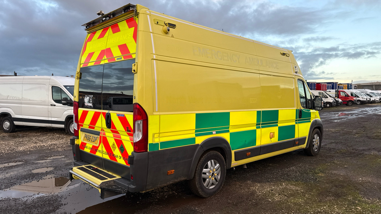 FIAT DUCATO 42 MULTIJET II - Карета швидкої допомоги: фото 4 FIAT DUCATO 42 MULTIJET II - Карета швидкої допомоги: фото 4