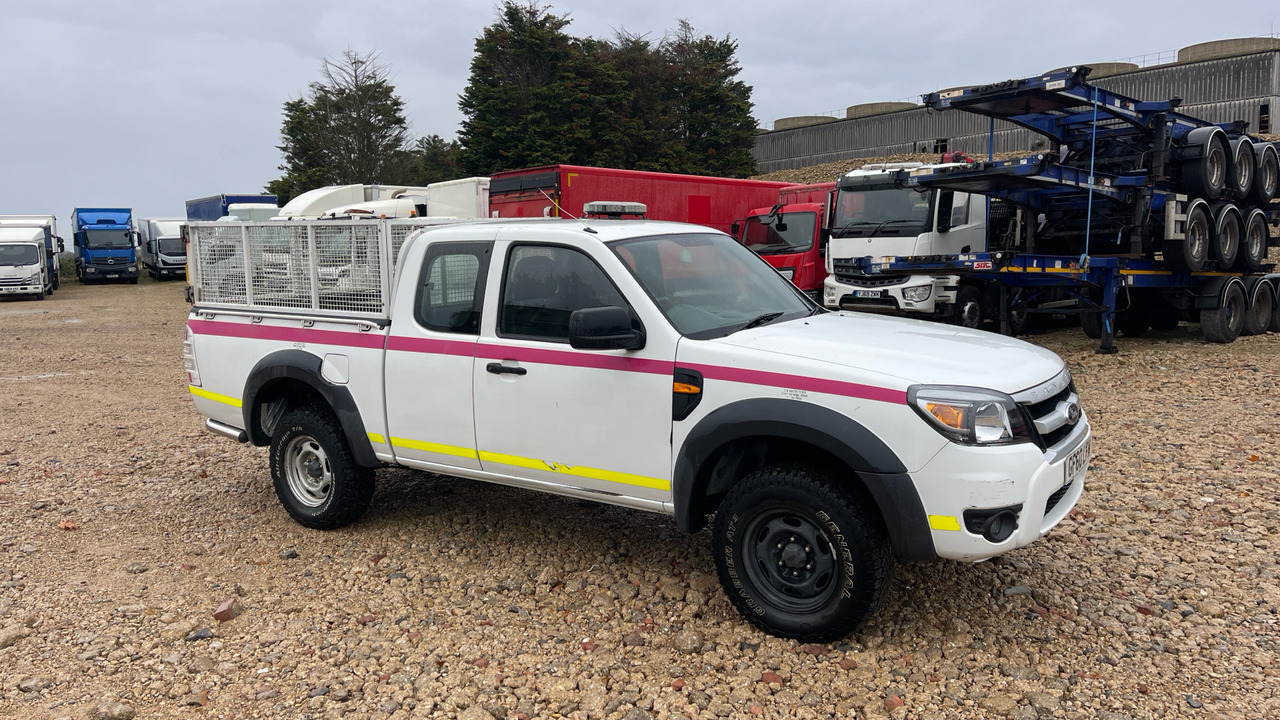 FORD RANGER 2.5 TDCI - Пікап, Вантажопасажирський фургон: фото 1 FORD RANGER 2.5 TDCI - Пікап, Вантажопасажирський фургон: фото 1