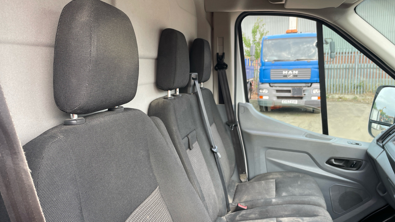 Суцільнометалевий фургон FORD TRANSIT 350 2.2 TDCi 125PS: фото 8
