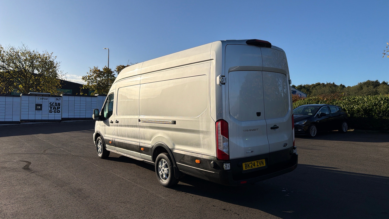 FORD TRANSIT 350 LIMITED 2.0 EcoBlue 130PS - Суцільнометалевий фургон: фото 3 FORD TRANSIT 350 LIMITED 2.0 EcoBlue 130PS - Суцільнометалевий фургон: фото 3