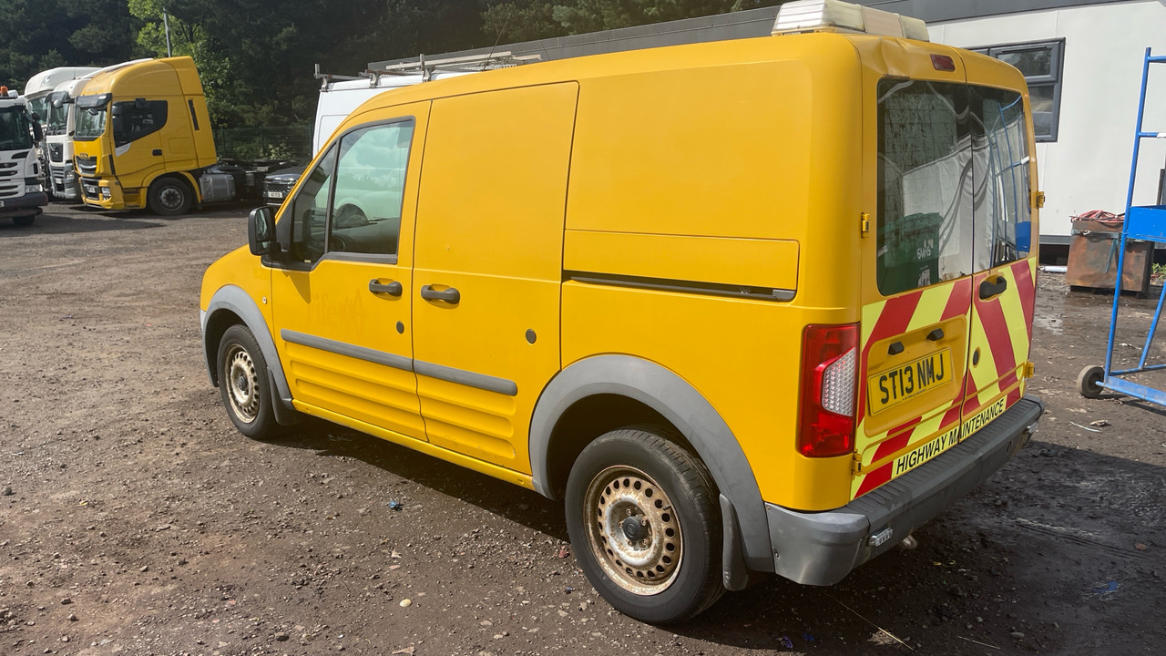 FORD TRANSIT CONNECT T200 1.8 TDCi 75ps - Легковий фургон: фото 3 FORD TRANSIT CONNECT T200 1.8 TDCi 75ps - Легковий фургон: фото 3