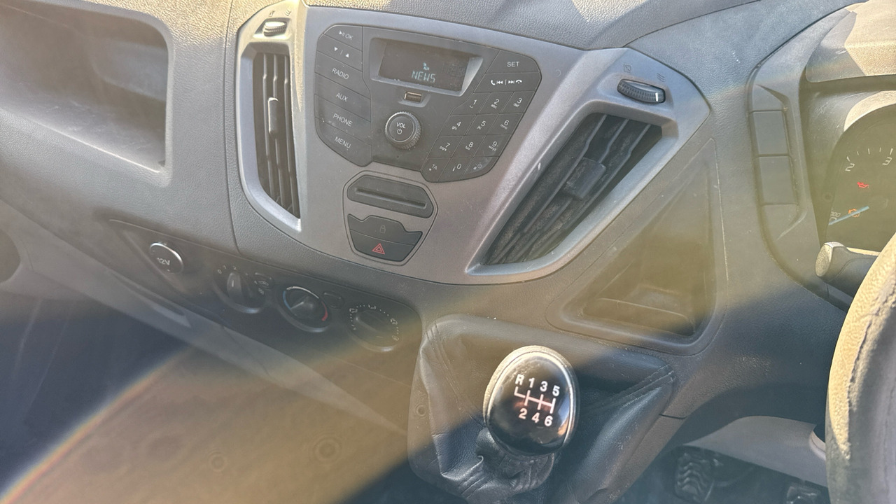 Легковий фургон FORD TRANSIT CUSTOM 290 2.2 TDCI 125PS: фото 7 Легковий фургон FORD TRANSIT CUSTOM 290 2.2 TDCI 125PS: фото 7