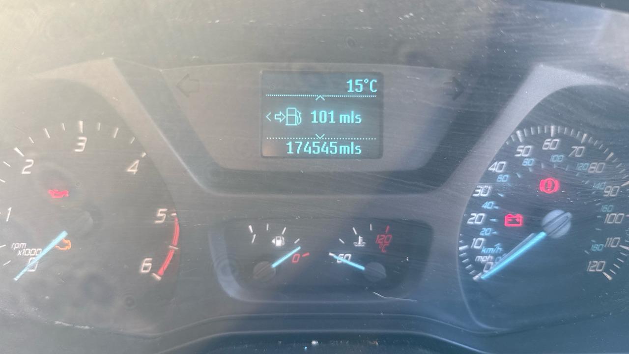 Легковий фургон FORD TRANSIT CUSTOM 290 2.2 TDCI 125PS: фото 6 Легковий фургон FORD TRANSIT CUSTOM 290 2.2 TDCI 125PS: фото 6