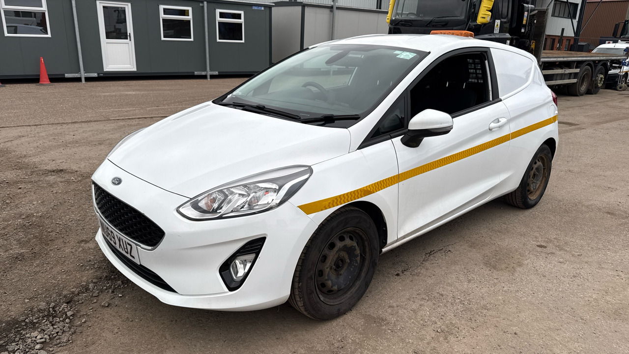 Ford Fiesta 1.5 TDCi - Легковий автомобіль: фото 2 Ford Fiesta 1.5 TDCi - Легковий автомобіль: фото 2