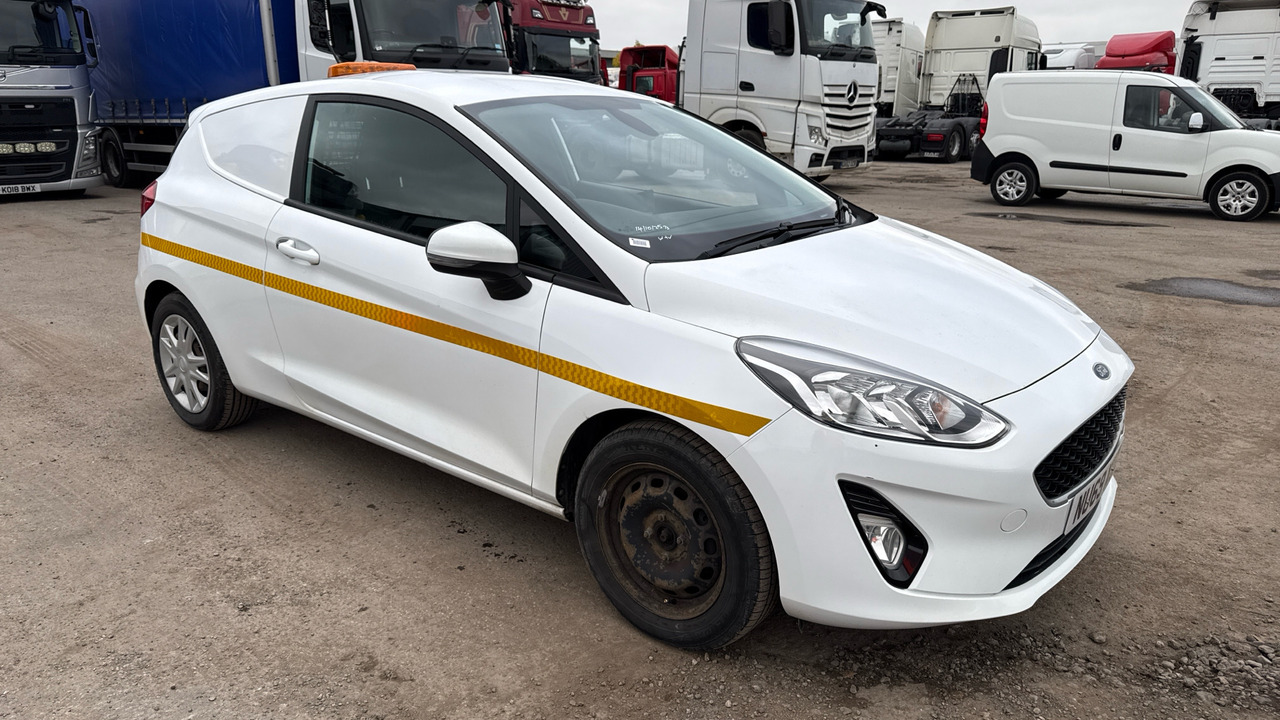 Ford Fiesta 1.5 TDCi - Легковий автомобіль: фото 1 Ford Fiesta 1.5 TDCi - Легковий автомобіль: фото 1