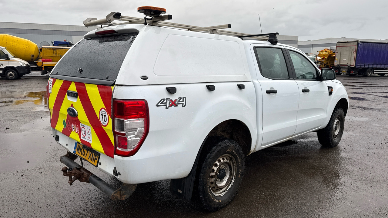 Ford Ranger XL 2.2 TDCI 150PS - Пікап, Вантажопасажирський фургон: фото 4 Ford Ranger XL 2.2 TDCI 150PS - Пікап, Вантажопасажирський фургон: фото 4