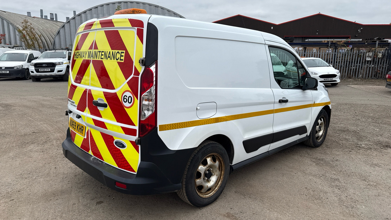 Ford Transit Connect 200 1.5 EcoBlue 75ps - Легковий фургон: фото 4 Ford Transit Connect 200 1.5 EcoBlue 75ps - Легковий фургон: фото 4