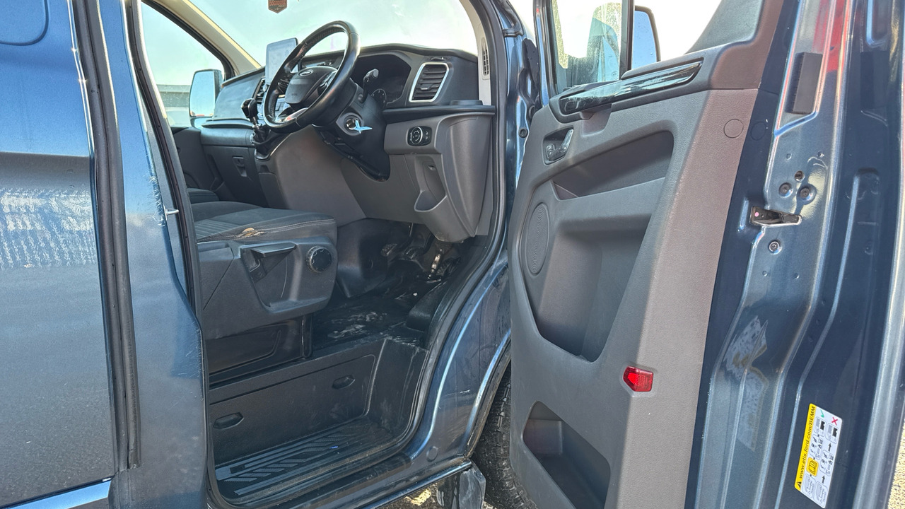 Ford Transit Custom 280 2.0 EcoBlue 130ps Limited - Легковий фургон: фото 5 Ford Transit Custom 280 2.0 EcoBlue 130ps Limited - Легковий фургон: фото 5