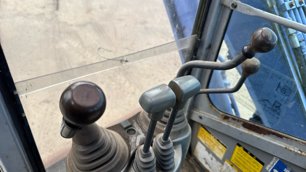 Міні-екскаватор HITACHI EX40UR-3: фото 8