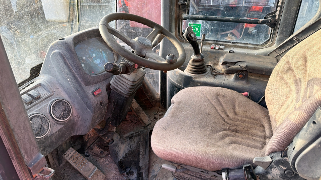 HYUNDAI HL73O-9 - Колісний навантажувач: фото 5 HYUNDAI HL73O-9 - Колісний навантажувач: фото 5