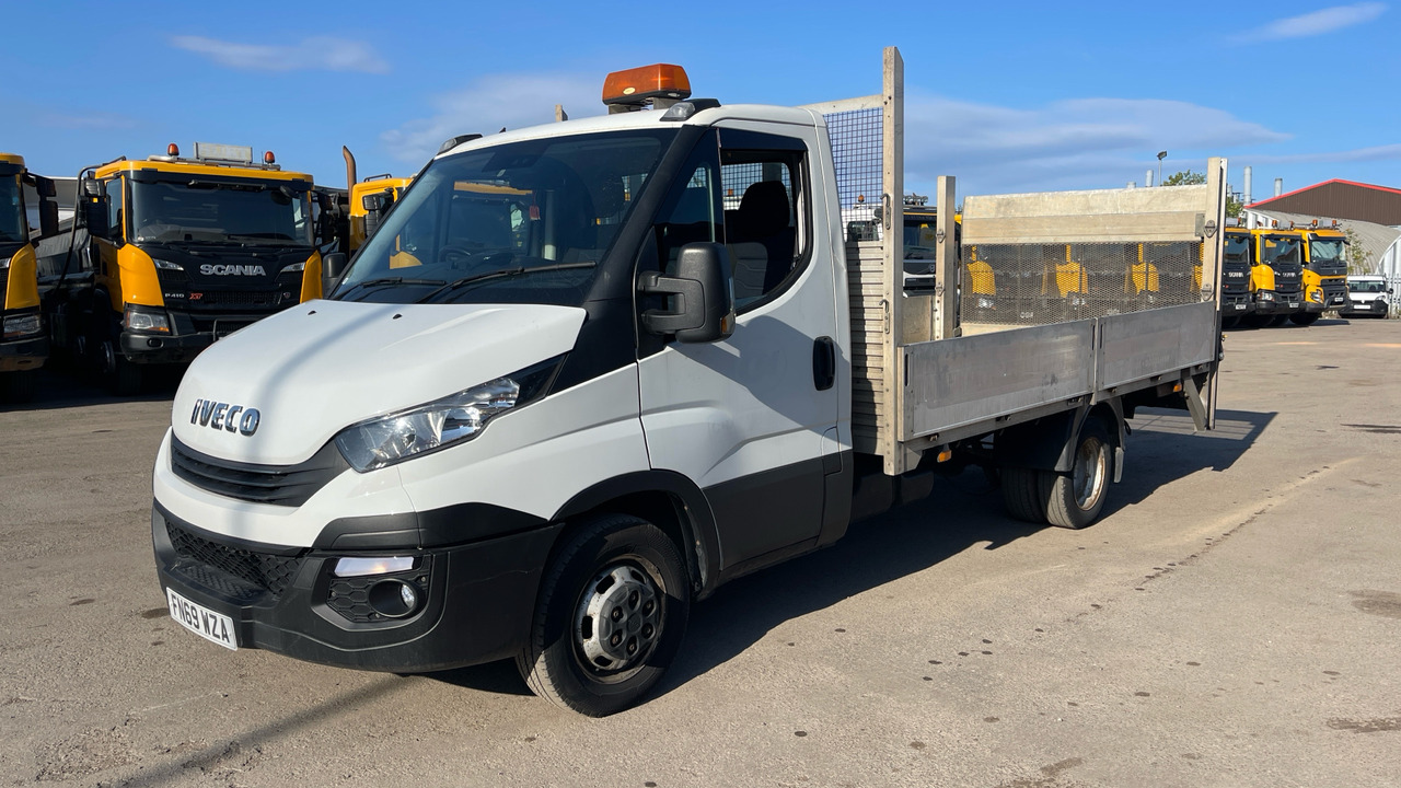 IVECO DAILY 2.3 35-160 - Легка бортова вантажівка: фото 2 IVECO DAILY 2.3 35-160 - Легка бортова вантажівка: фото 2