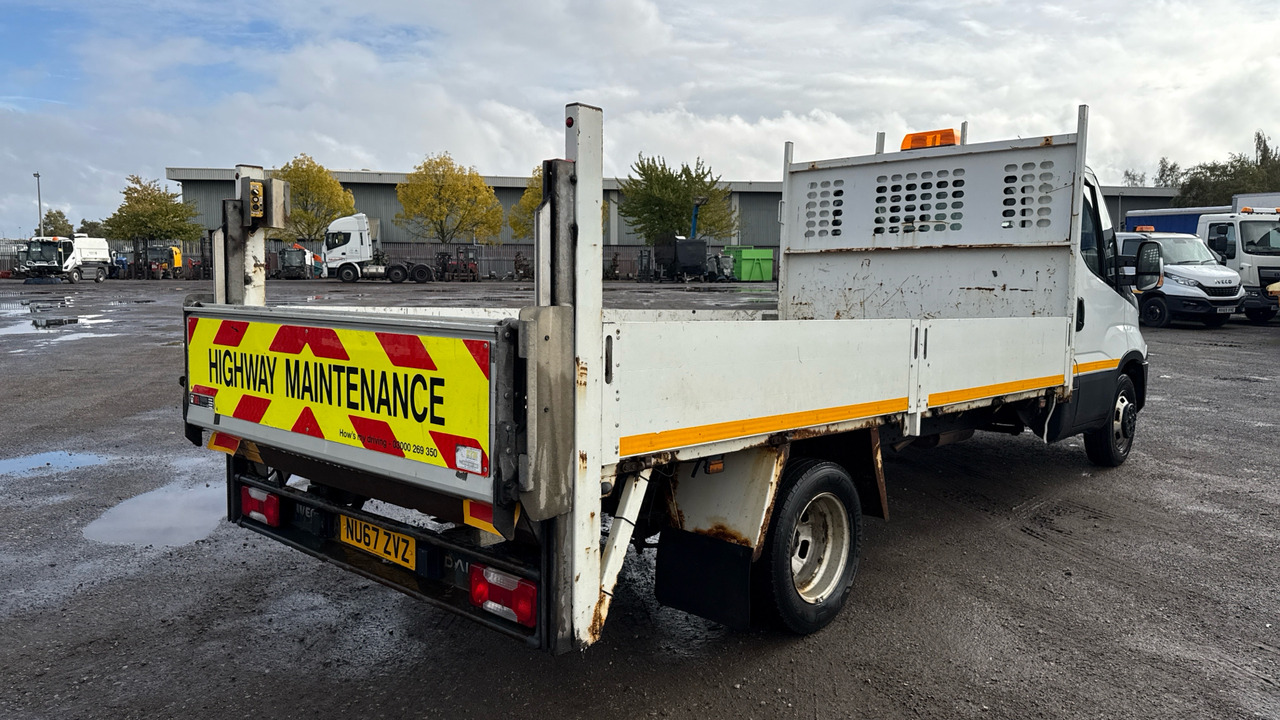 IVECO DAILY 35-120 2.3 3750WB - Легка бортова вантажівка: фото 4 IVECO DAILY 35-120 2.3 3750WB - Легка бортова вантажівка: фото 4